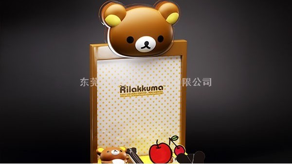 怎樣評(píng)定我們定制的亞克力展示架質(zhì)量的好壞？